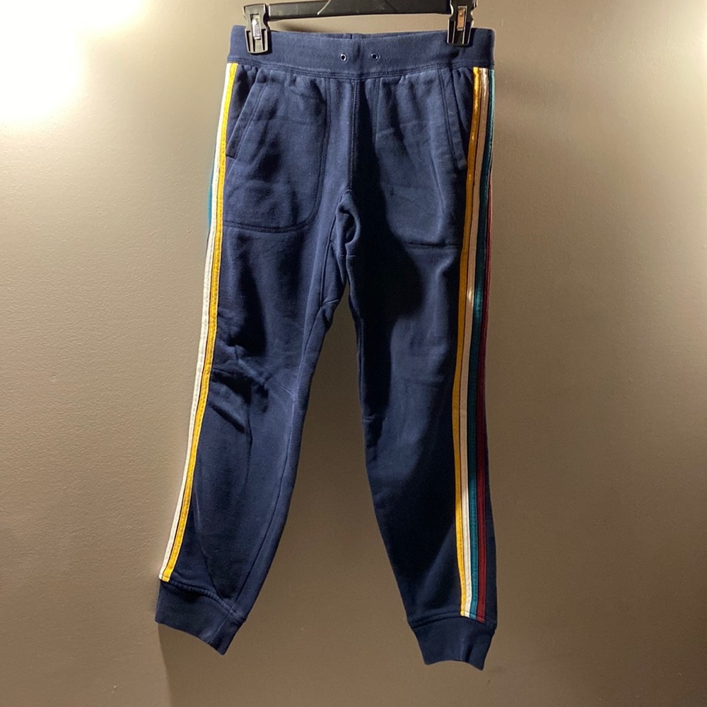 1 GAP Youth sweatpants